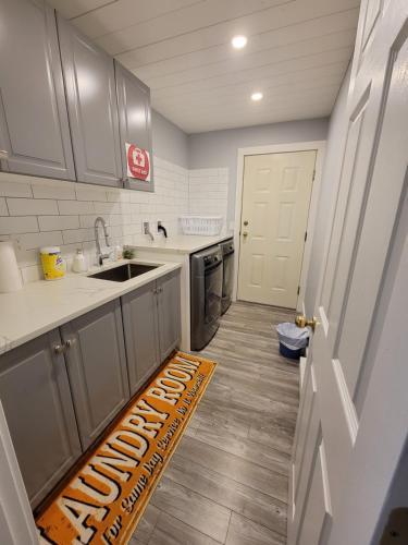 JoyVeal’s Homey Place in Sechelt, Canada