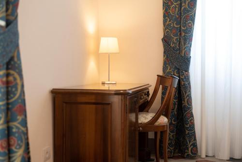 Double Room image 5