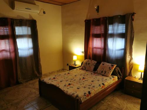 Three-Bedroom Villa image 9
