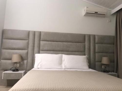 Hotel Relax Dhermi - image 12