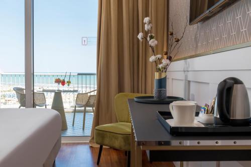 Savoia Hotel Rimini - image 10