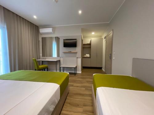 Hotel Rhodos – Eforie Nord, CA