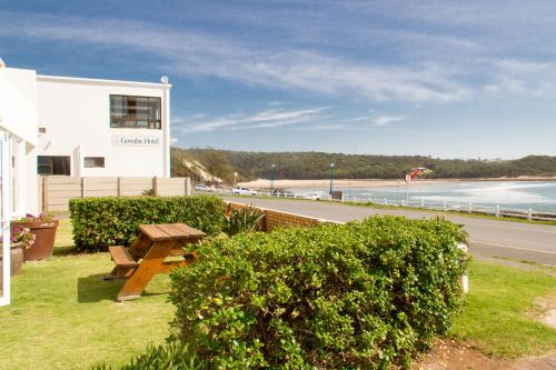 View, Bayview Seafront Apartment in Gonubie
