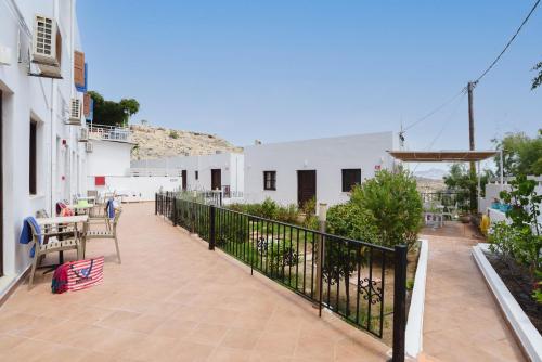 花園, Aphrodite White Studios Lindos in 林度斯