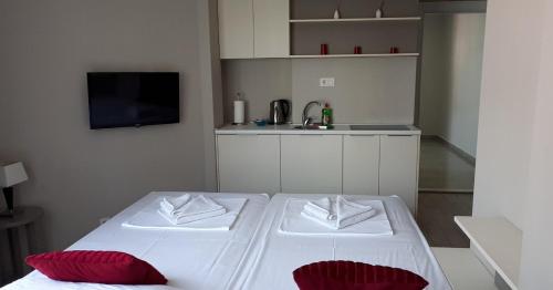 Twister Apartments - image 14