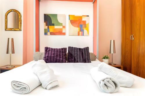 Lovely Suite with River Views and Parking 2