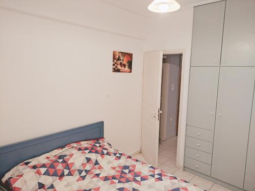 Summer Breeze Apartment in Kalamata