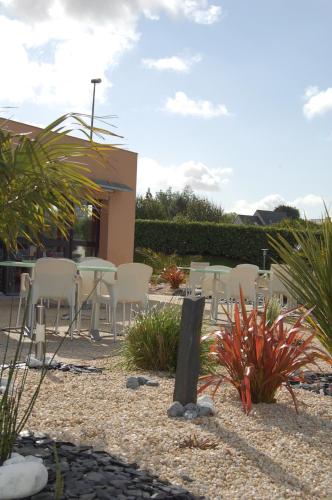 Ibis Auray - image 3
