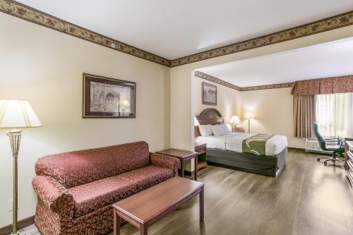 Quality Inn & Suites Bel Air I-95 Exit 77A