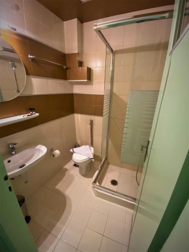 Aachen Room Type - Superior Double Room