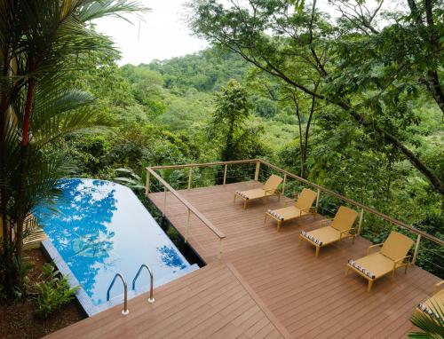 Casa Monos Locos - Portasol Vacation Rentals