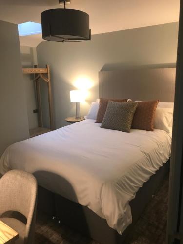 The Scotts Arms Village Inn - image 8