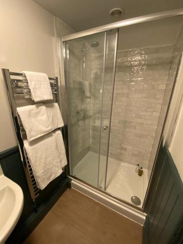 The Scotts Arms Village Inn - image 11