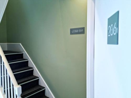 146 Studios - image 3