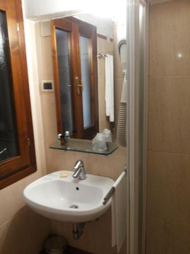 Hotel Adriatico - main image