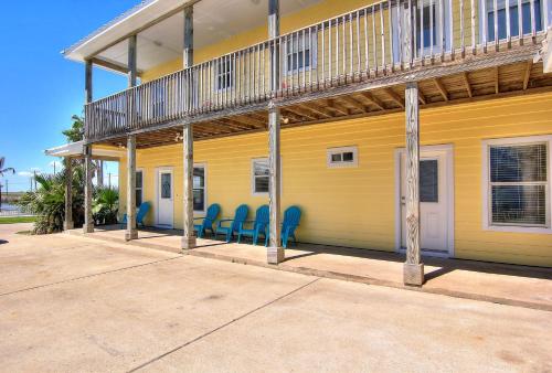 Lemonade House MR109 - image 6