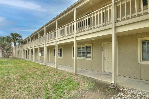 Courtyard #115 - image 2