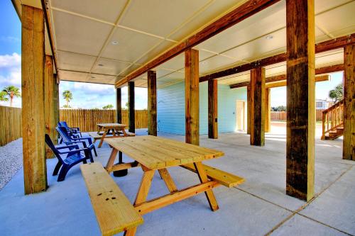 The Beach House - image 3