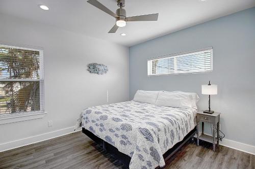 The Beach House - image 12