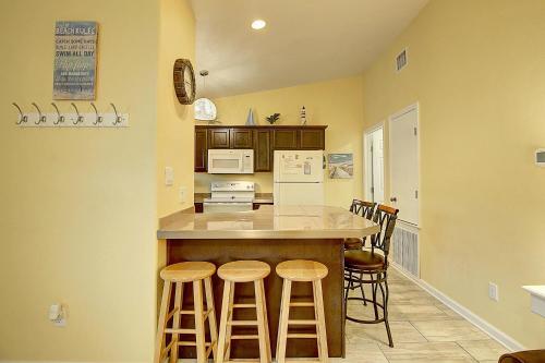 Little Cayman - image 8