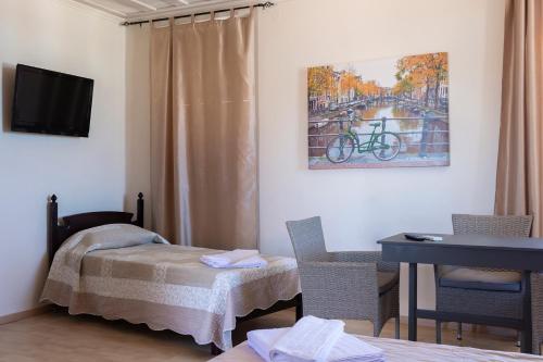 Economy Double or Twin Room room in Narkissos 'SUPERB'