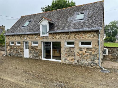 Nouveau look pour l'ancienne étable gîte à louer Saint-Agathon
