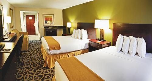 Holiday Inn Express Murfreesboro Central, an IHG Hotel