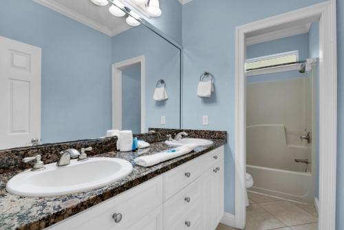 Skip's Delight by RealJoy Vacations - image 10