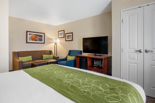 Comfort Suites Fernley