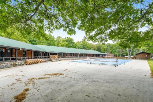 Highland Haven in Newland, USA