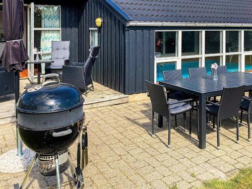 10 person holiday home in Ebeltoft