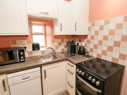 Hury Lodge - image 5
