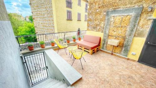  Casa del Glicine - monolocale con terrazzo vista sul verde, parcheggio gratuito e self check-in, Unterkunft in Bagnoregio