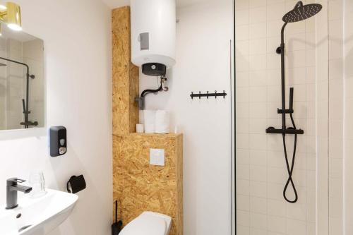 Galaxy Apartment - main image