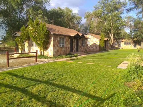 Grand Canyon Cabins