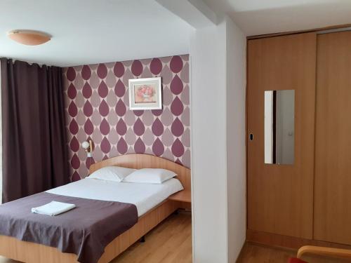 Pensiunea Cionca - image 7