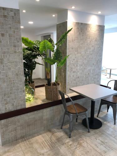 大堂, 羅薩里亞旅館 (Hostal Rosalia) in 桑坦托尼德波爾特馬尼