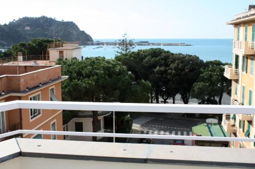 Hotel Genova - main image