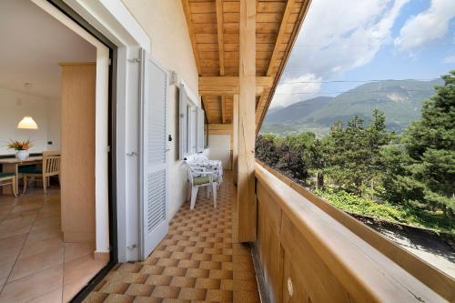 Superior One-Bedroom Apartment with Balcony