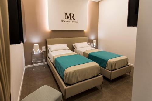 Morpheus Rooms Room Type - Deluxe Double or Twin Room with City View