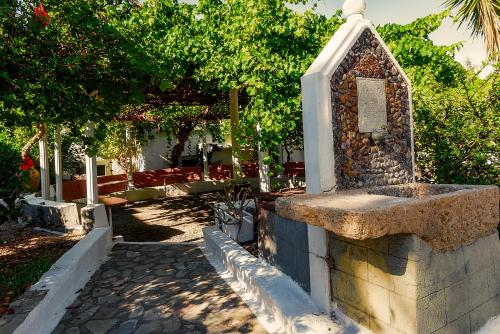 Anamar Patmos - image 5