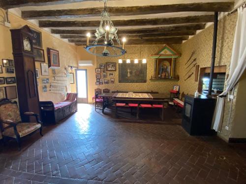 Cal Pubillet in Montornes