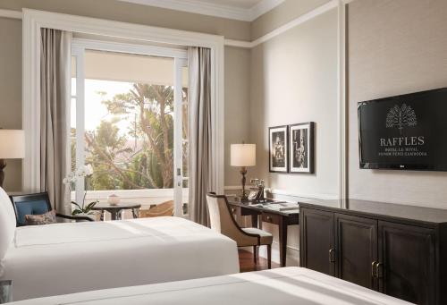 State Room Twin Beds