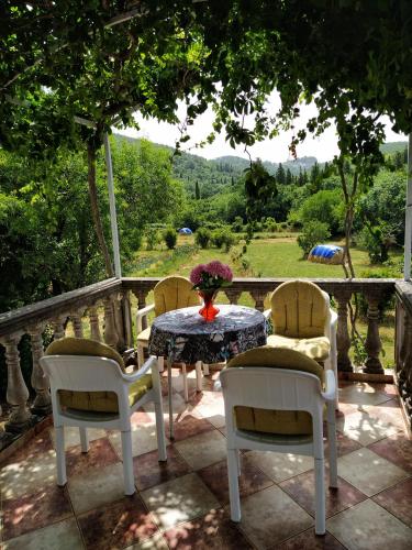 Villa Sunrise in Mirista