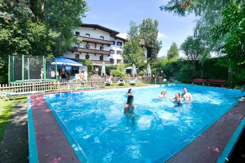 Úszómedence, Hotel Linde in Worgl