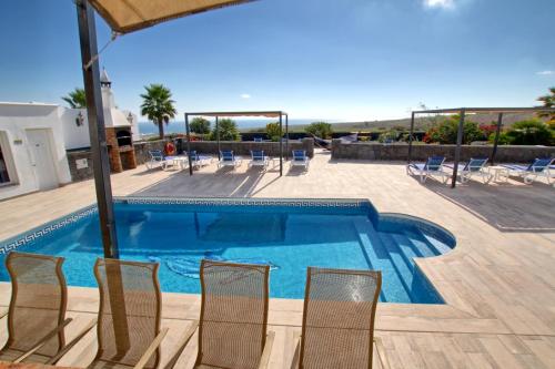 Magnificent Villa El Palacete sleeps 20