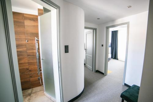 Hotel Gabriella - image 14