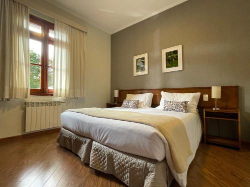 2 twin beds