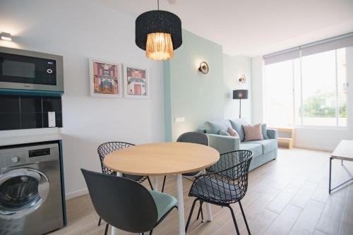 One-Bedroom Apartment with Terrace room in Líbere Valencia Abastos
