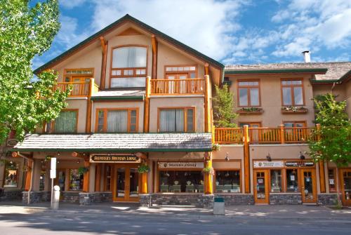 Brewster Mountain Lodge — hotel in 208 Caribou Street, Banff CA, T1L1C1